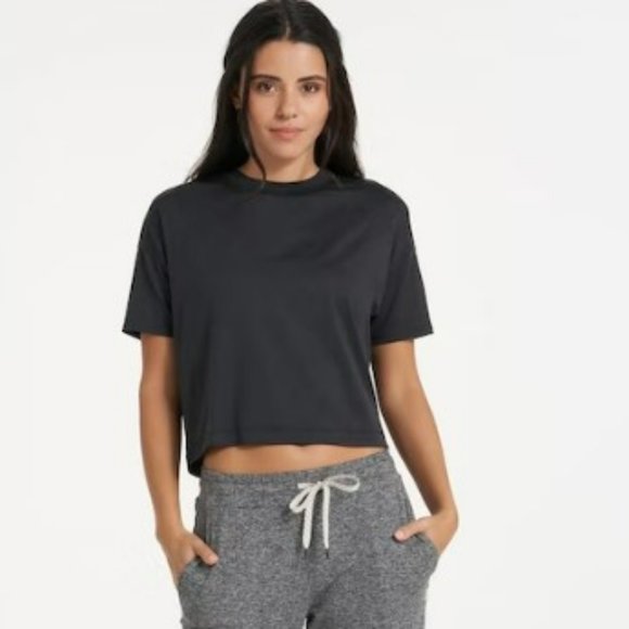 Vuori Tops - Vuori Energy Tee in Black Heather  - Size L